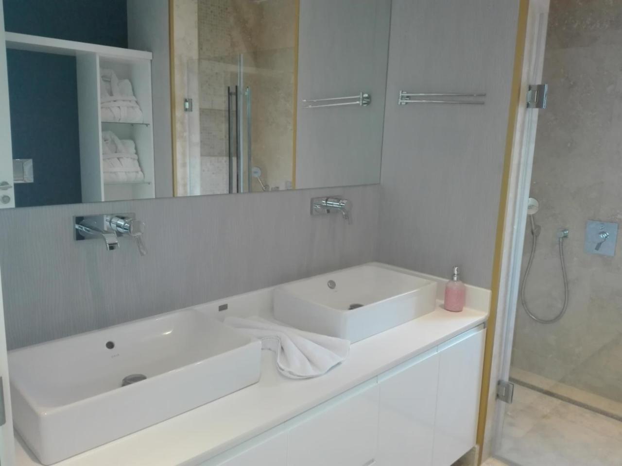 Egesu Marina Guest House Gulluk Bagian luar foto
